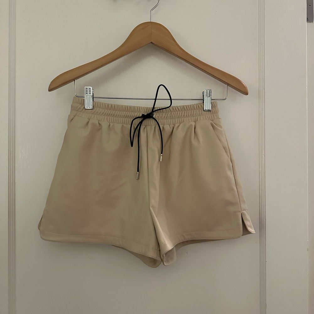 Women's leather cream shorts